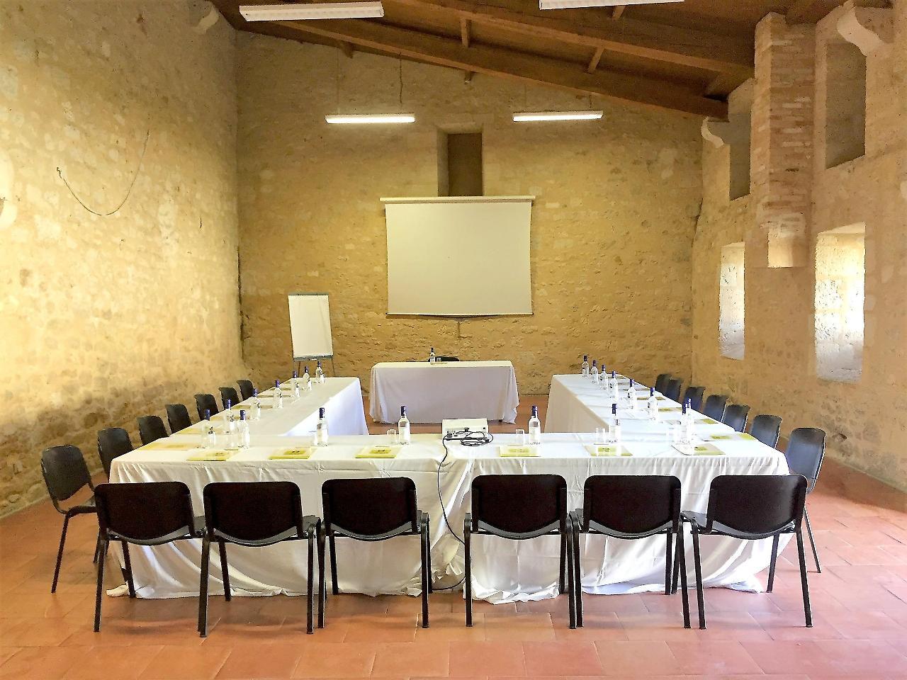 Logis Hotel Restaurant La Citadelle Blaye Bagian luar foto